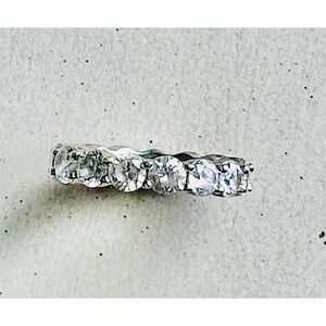 Elegant Cubic Zirconia Eternity Band Ring Silver Wedding Anniversary size‎ 4
